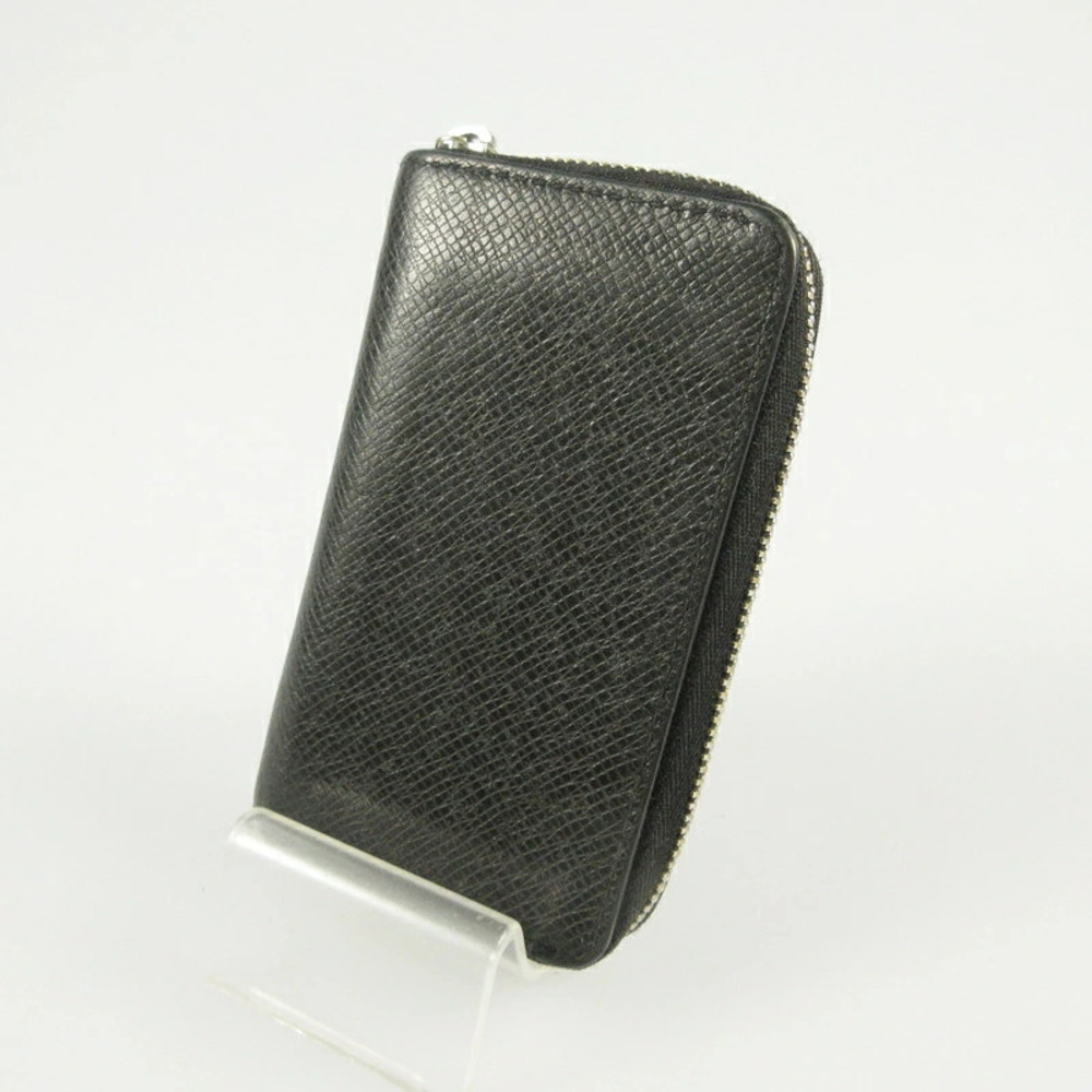 LOUIS VUITTON Taiga Zippy Coin Case
